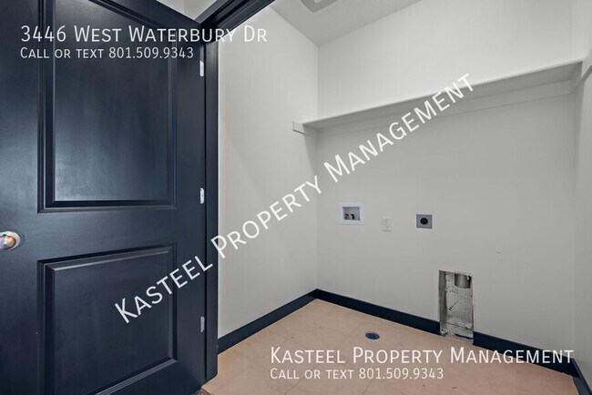 Building Photo - 3446 W Waterbury Dr
