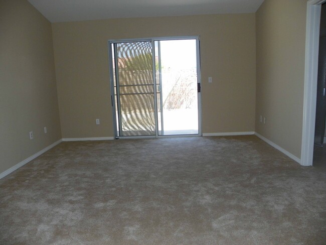 Building Photo - SINGLE STORY HOME – CUL-DE-SAC – 3 CAR GAR...