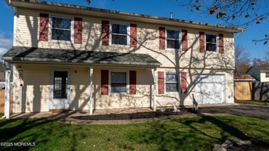 Building Photo - 6 Reno Ct