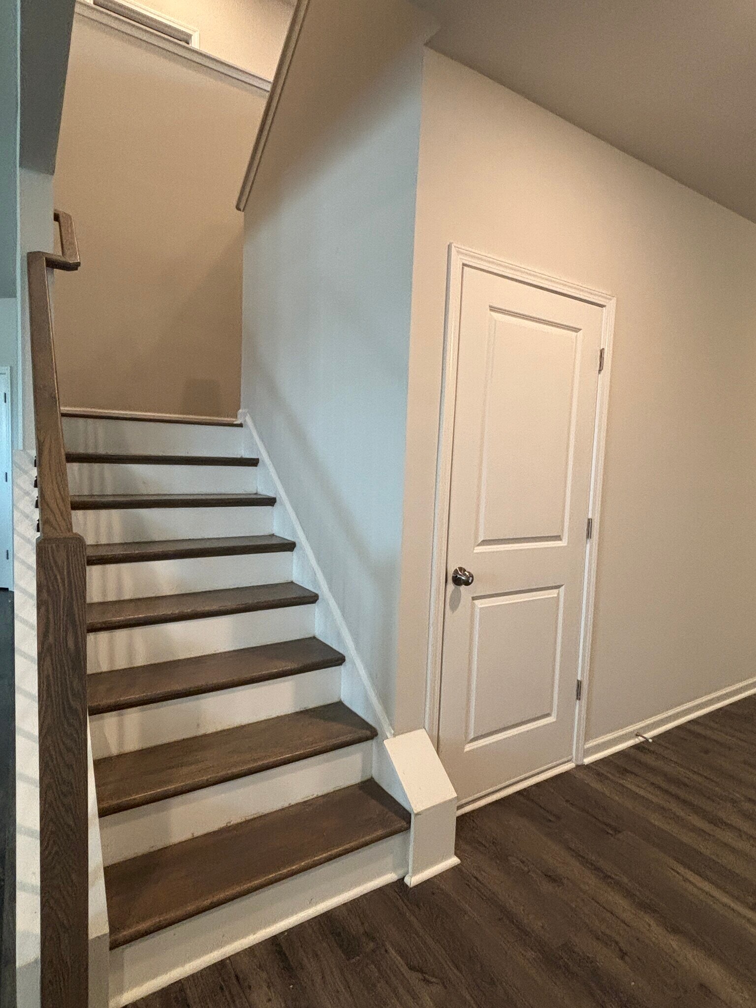 Building Photo - 719 Saffron Blvd