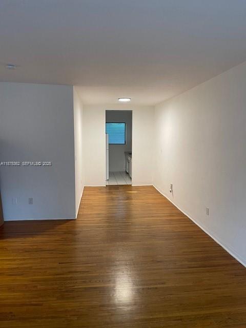 Building Photo - 9300 E Bay Harbor Dr