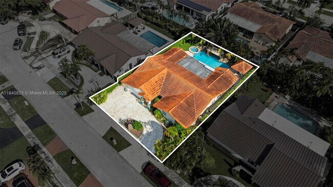 Building Photo - 14012 SW 38th Terrace