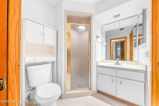 Building Photo - 2930 Ravines Rd