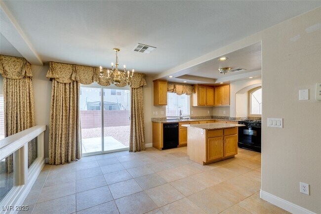 Building Photo - 6673 Octave Ave