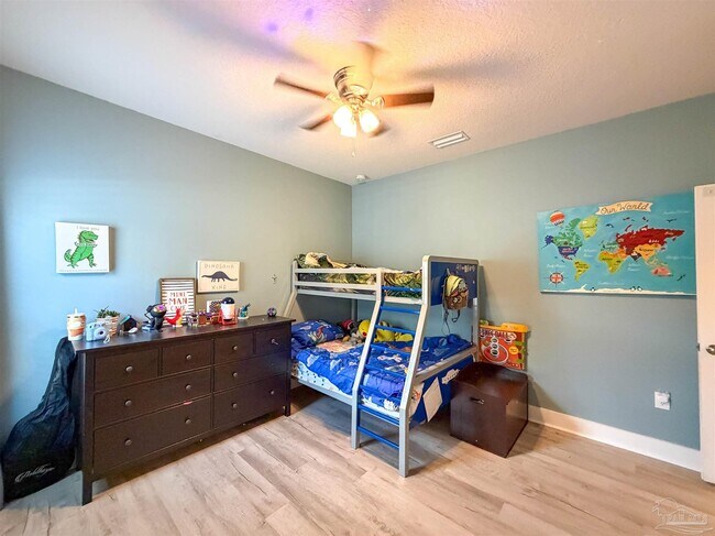 Building Photo - 12509 Windsor Dr