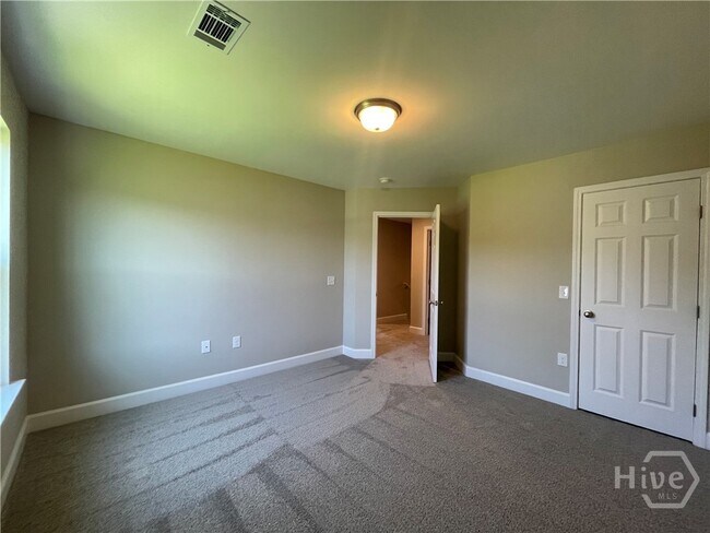 Building Photo - 219 HAISLEY RUN