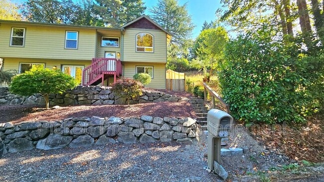 Building Photo - 1330 Corbet Dr