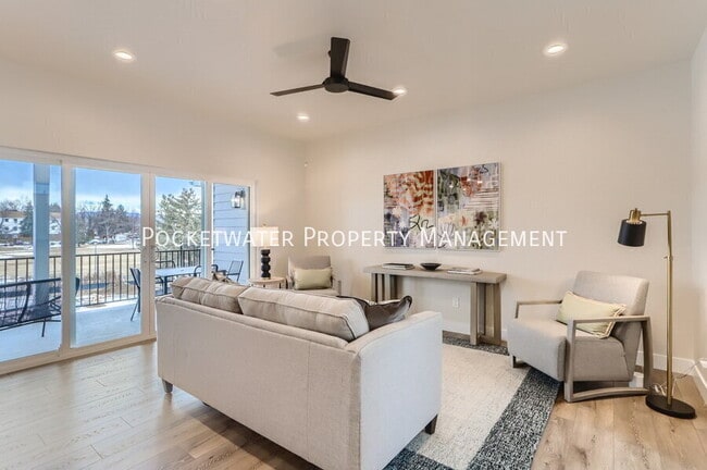 Building Photo - 1331 Baker St