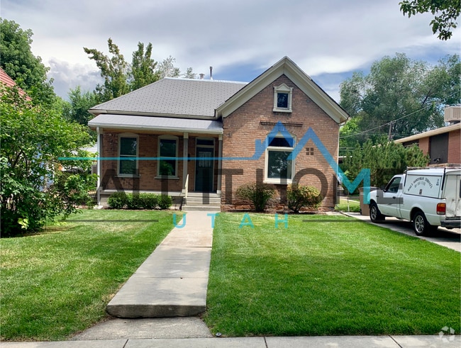 Building Photo - 1035 S 800 E