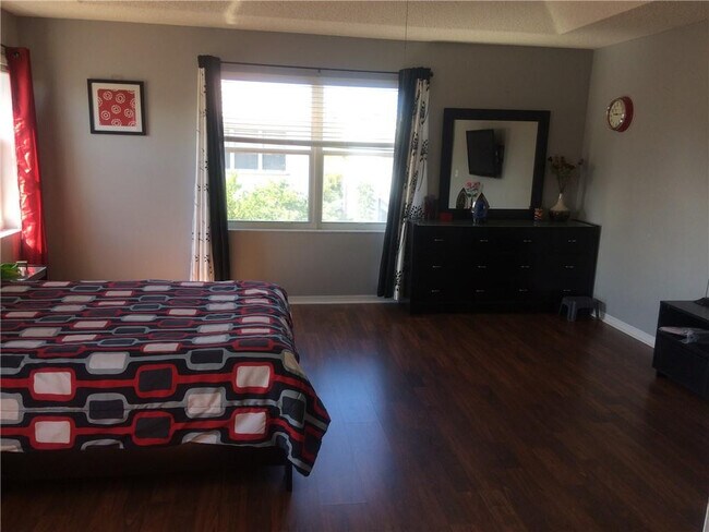 Building Photo - 11840 NW 55th St