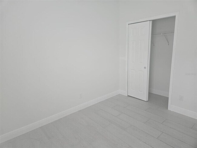 Building Photo - 2200 Preston Ln