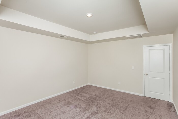 Building Photo - 305 Flushing Bay Ct