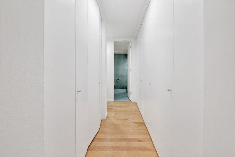 Building Photo - 1147 N Clark St