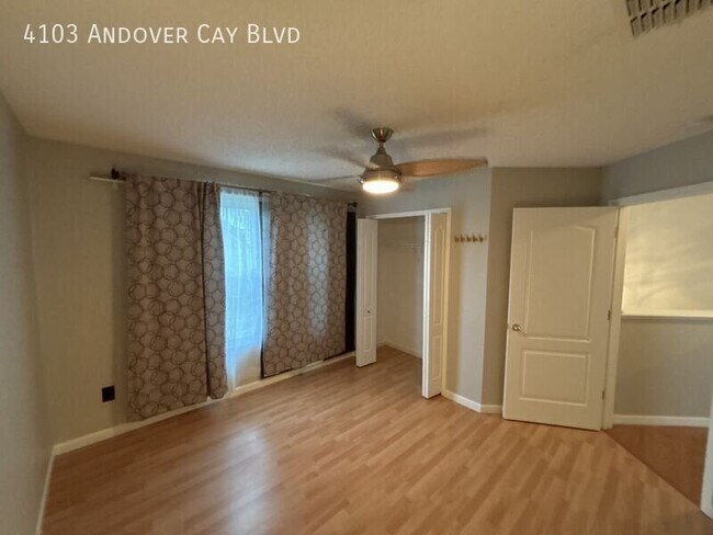 Building Photo - 4103 Andover Cay Blvd