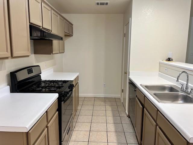 Building Photo - 1012 Christopher Ave