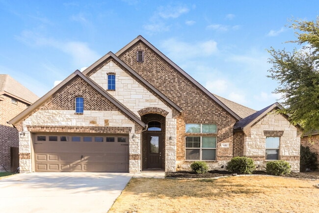 Building Photo - 325 Strait Ln