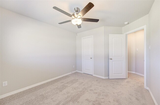 Building Photo - 8006 Scanlan Trce