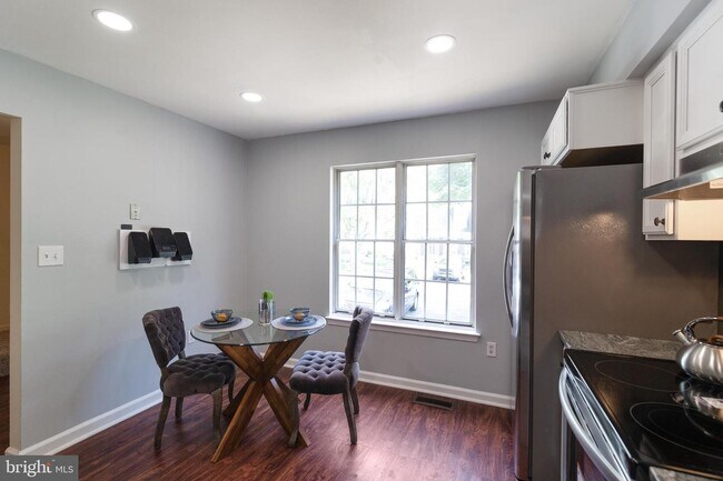 Building Photo - 20300 Thunderhead Way