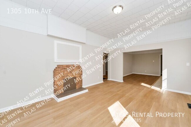 Building Photo - 1305 10th Ave
