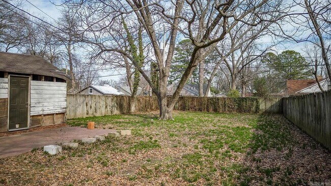 Building Photo - 3414 N Magnolia St