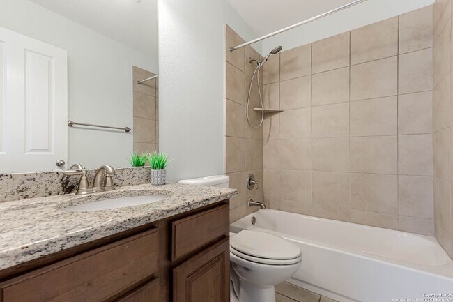 Building Photo - 3319 Brooktree Ct