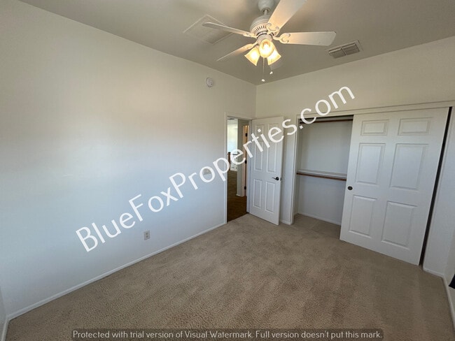 Building Photo - 2705 E Scenic Overlook Pl
