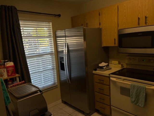Building Photo - 2928 Bradley Ct