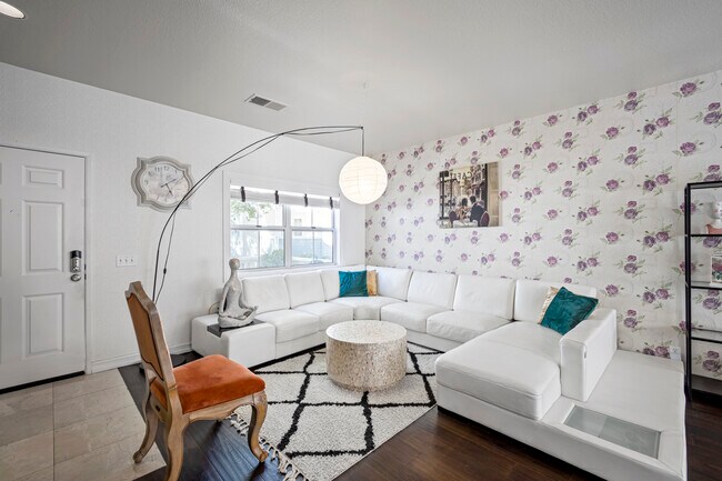 Living room - 9960 Scripps Vista Way