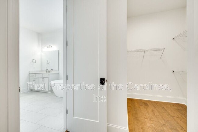 Building Photo - 13702 Tranquil Day Dr
