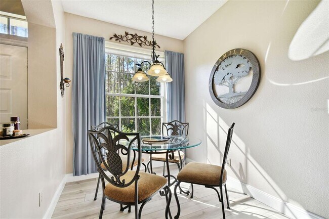 Building Photo - 1687 Starling Dr