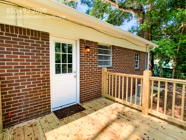 Building Photo - Fairhope Rental