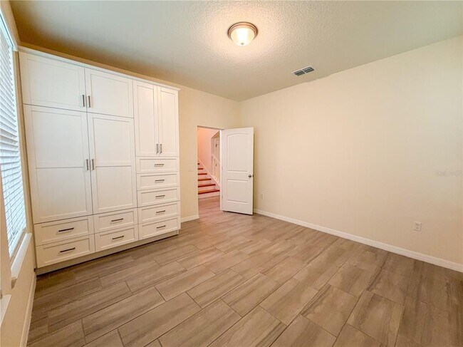 Building Photo - 16128 Mangrove Rd