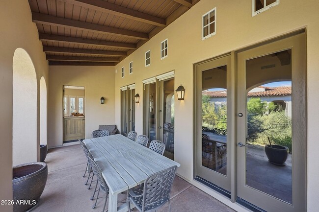 Building Photo - 8891 E Mountain Spring Rd