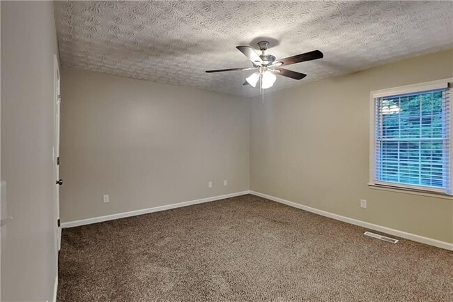 Building Photo - 291 N Briar Ridge