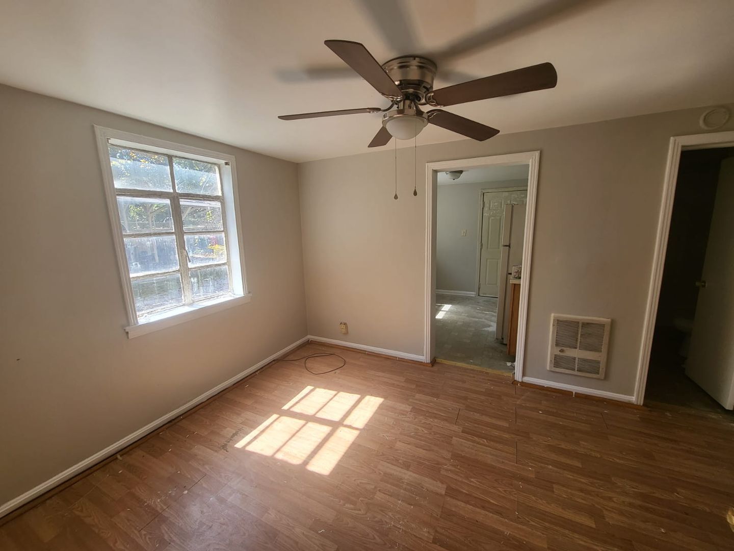 Building Photo - 732 Richardson St