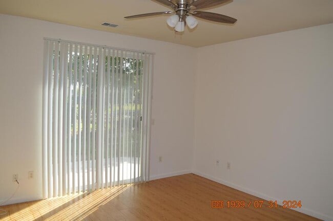 Building Photo - 2725 Amalfi