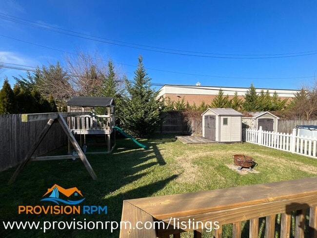 Building Photo - 8554 Skipjack Pl