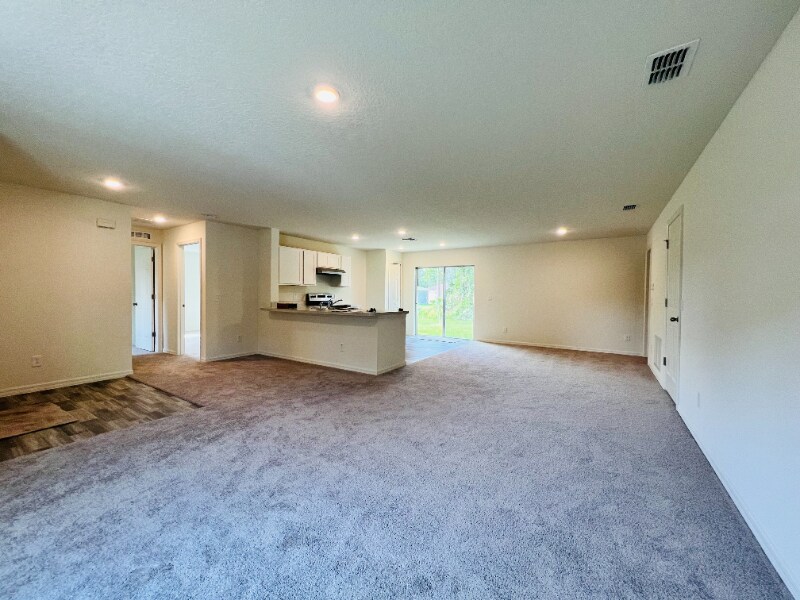 Building Photo - 1094 Harlingen Rd SW
