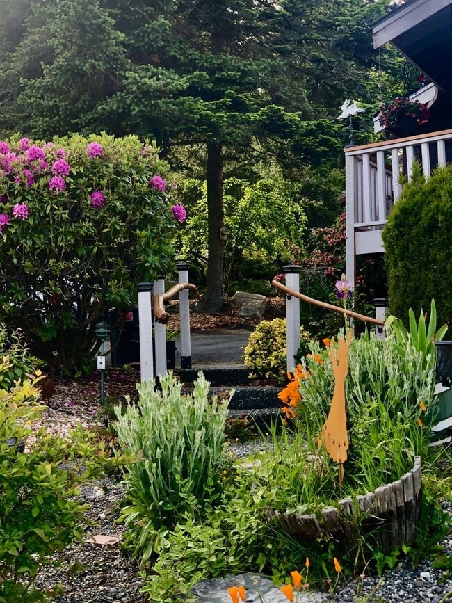 Building Photo - 240 Elwha Dr