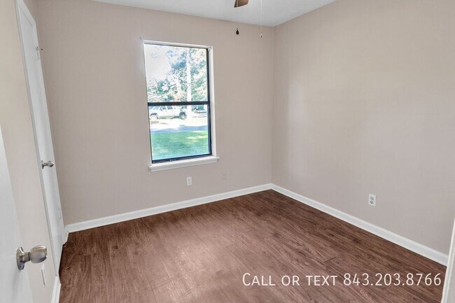 Building Photo - 103 Woodduck Dr