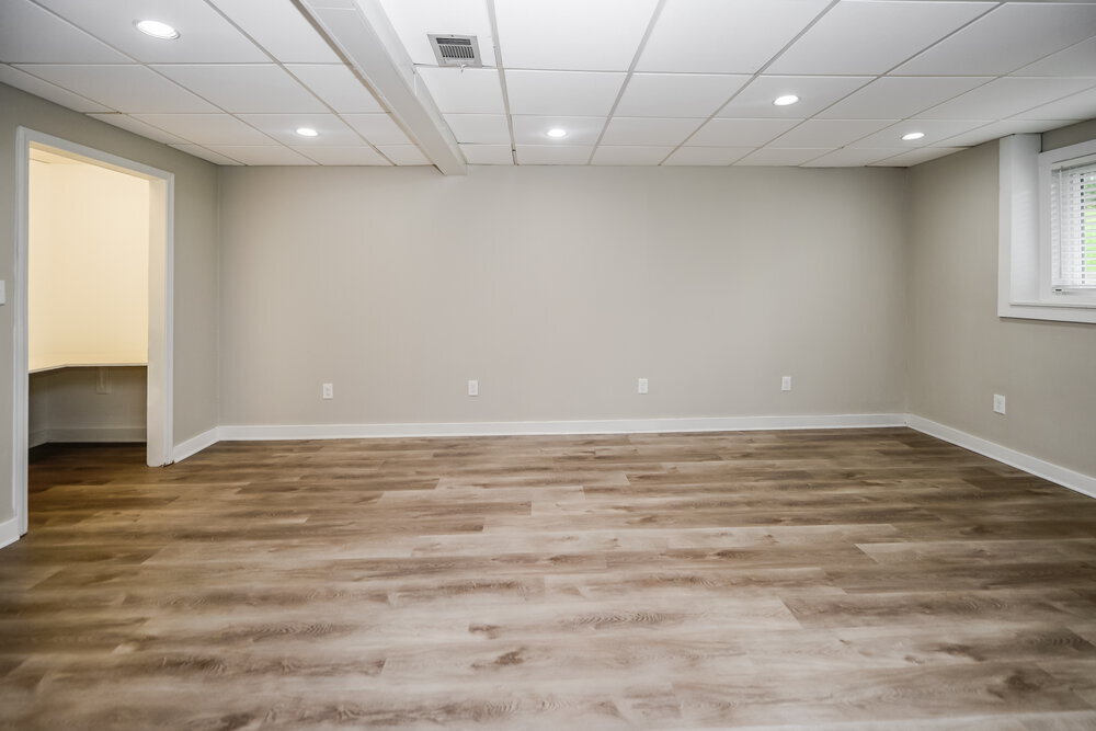 Building Photo - 1658 Eric Cir