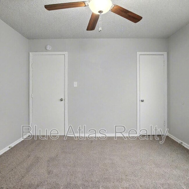 Building Photo - 4024 Wiman Dr