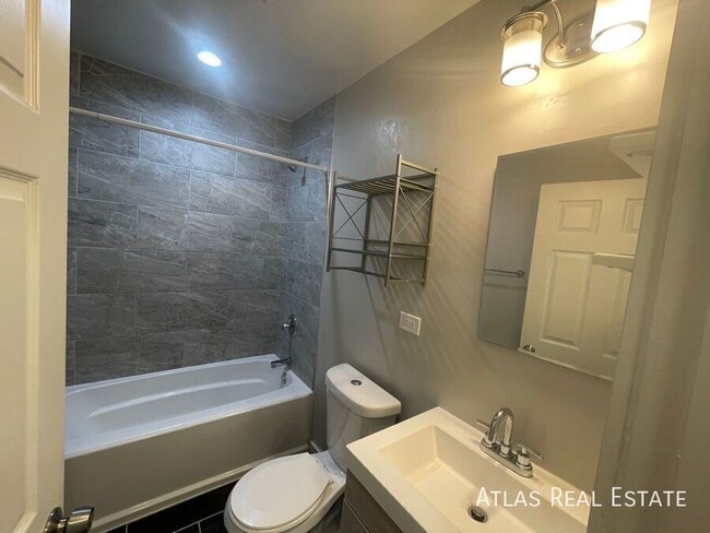 Building Photo - 3966 Utica St