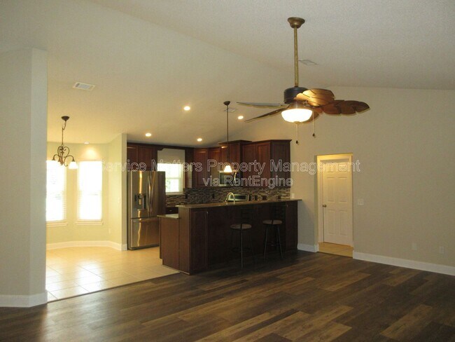 Building Photo - 6598 Starboard Dr