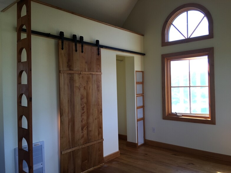 Building Photo - 5530 Fritzinger Road