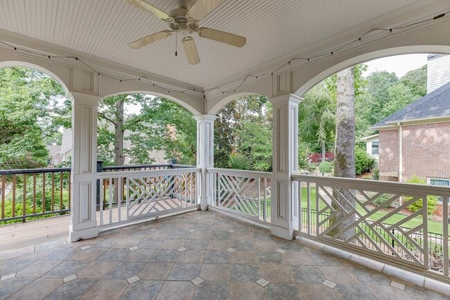 Building Photo - 2885 Towne Village Dr NW