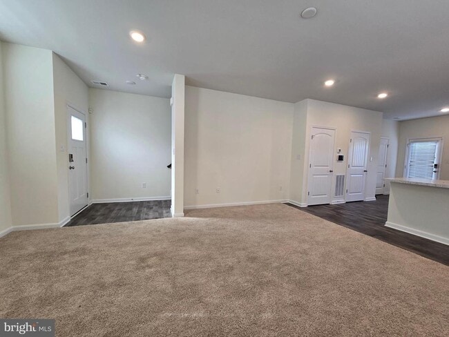 Building Photo - 172 Fellowship Dr