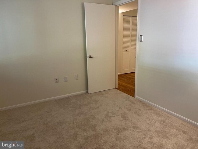 Building Photo - 11400 Turnmill Ln