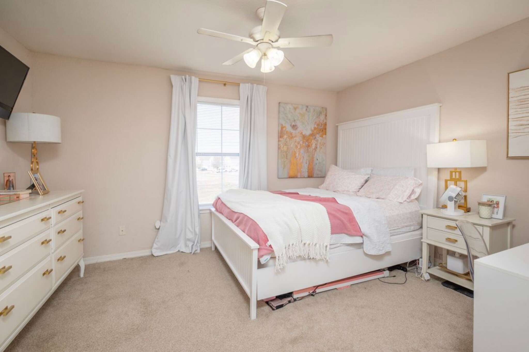 Building Photo - 923 Saint Andrews Ln