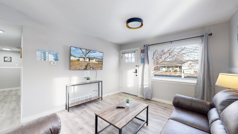 Building Photo - 1217 S Victor St